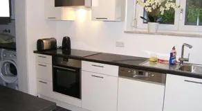Encantador apartamento apto para niños con terraza, piscina y jardín - Image 3