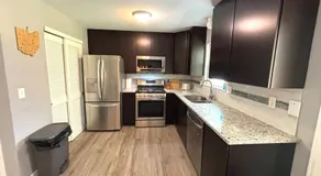 Private Home - Entire House - Ranch - Hot Tub - Pets Welcome - 2 King Beds - Kids Welcome - Fenced Yard - Free Wifi - Quiet Neighborhood - Image 2