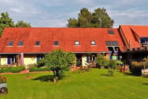 Holiday Farm by Red River with Indoor Pool - Image 3