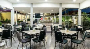 Riverstone Hotel & Cottage - Image 5