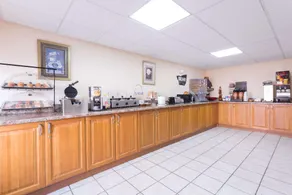 Travelodge by Chattanooga/Hamilton Place - Image 3