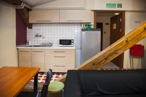 City Hostel - Image 5
