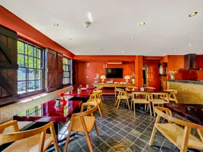 Rouge on Rose Boutique Hotel - Image 4