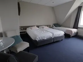 Hotel Zuideinde - Image 2