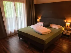 Apartamento 'Hortensie Pension Sankt Ursula' con vistas a la montaña, terraza compartida y Wi-Fi - Image 2