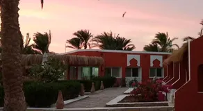 Sun Beach Hotel ABO SOMA - Image 5