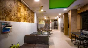 Sri Udupi Hotel - Image 4