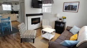 Lavenia Rose Cottages , Harbour Mist - Image 2