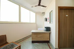 OYO 76709 Hotel Mannat Stays - Image 4