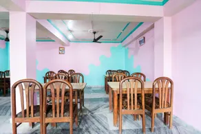 Hotel O Dp Bar - Image 5