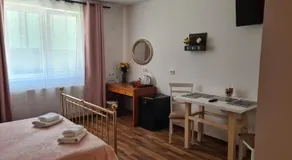 Luca's studio 2 ,Close to Therme Bucharest, Airport Otopeni - Image 2