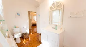 The Cottage House - Image 4
