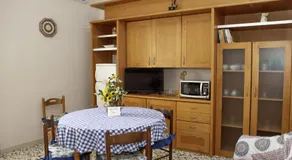 OLTREMARE casa per vacanze con terrazzo e 3 camere con 6 PL - Image 3