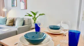NEU I moderne zentrale Wohnung I Klimaanlage l Netflix I 4 Gäste - Image 3