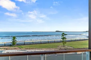 Sea Sand and Serenity at Stockton - Stunning Sophistication - Image 4
