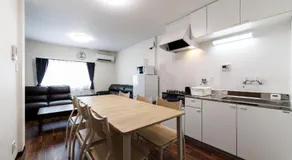 PREGOROOM - Image 3