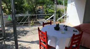 Surfers' Cottage - Image 4