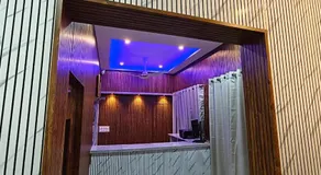 V R S Luxury AC & NON AC Male Dormitory - Image 5