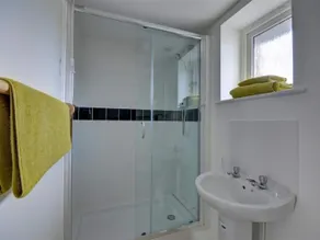 Trinity Close - Image 4