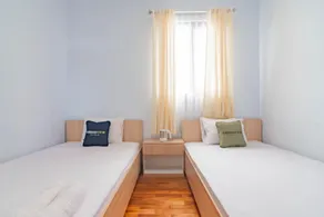 Urbanview Hotel One Family Maribaya by RedDoorz - Image 2