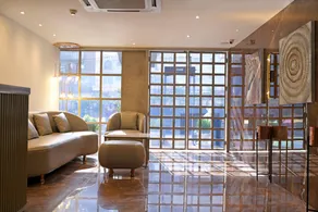 Hotel Grand Pallace - Image 2