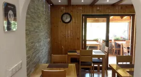 Lake House - Image 5