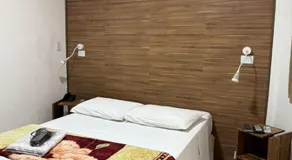 New Point Hotel - Image 2