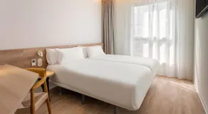 B&B HOTEL Madrid Vallecas La Gavia - Image 2