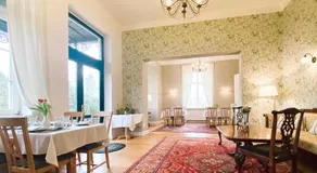 Landhotel Schloss Daschow - Image 5