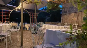 Logis Le Relais du Chapeau Rouge - Image 3