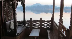 RITZ Houseboats - Image 4