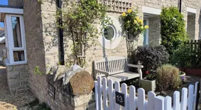 St Marks Cottage - Image 5