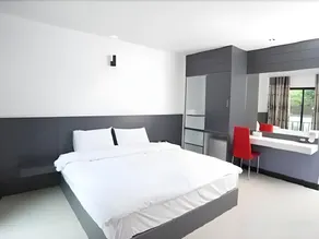 Siamgrand Hotel - Image 4
