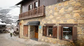 Hotel Nau Iori - Image 5