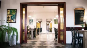Hotel Ach To Tu - Image 3