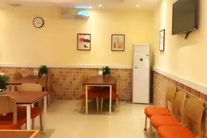 Home Inn Dalian Xian Road - Image 5