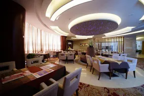 Zunyi Meitan Tianhu International Hotel (the world's first pot of tea culture park) - Image 2