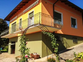 Villa Magnolia Oliveti relax e privacy con panorama mozzafiato - Image 1