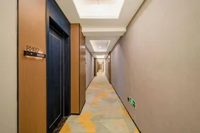 Taizhou Chaoran Pavilion Hotel - Image 3