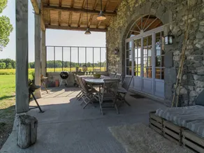 Manoir à Fargues avec piscine et jardin - Image 1