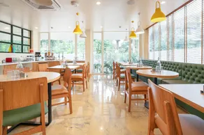 Bloom Hotel - Lonavala Khandala - Image 4