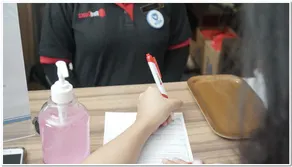 RedDoorz Plus near Chadstone Mall - Image 3