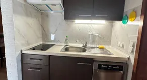 Apartment Shumiland, Eigene Etage near Messe & Airport, Ruhige Lage 40sqm - Image 3