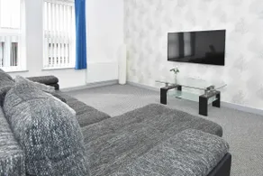 Smithfield Eight | Luxury Apartment - Image 4