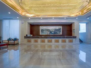 Hunan Hotel - Image 5