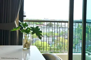 NORN Canalside Bangkok Hotel โรงแรมนอนริมคลอง - Image 2