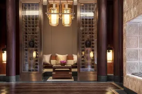 HUAQING PALACE RESORT & SPA - Image 3