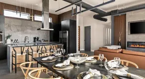 Black Sky House - Image 3