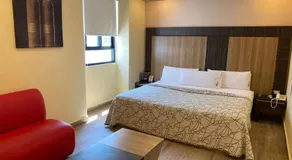 HOTEL M ELITE ROJO - Image 2