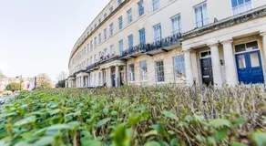 Luxury Apartment - 18 Lansdown Crescent - Image 3